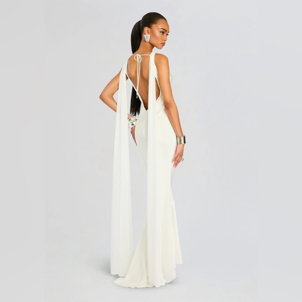 Retrofete Julia Dress Gown in White - Picture 2 of 5